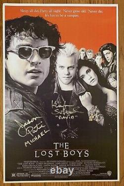 Kiefer Sutherland Jason Patric Signed The Lost Boys 11x17 Movie Poster Cert HOLO