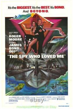 THE SPY WHO LOVED ME MOVIE POSTER Very Fine 27x41 Folded JAMES BOND ROGER MOORE